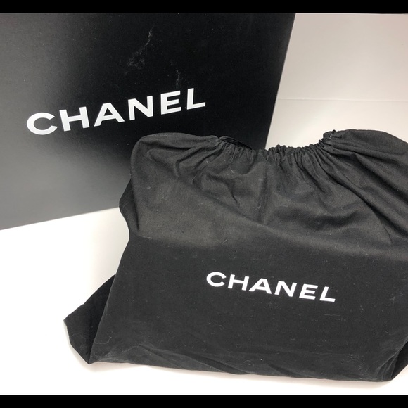 SOLD CHANEL Caviar Grand Shopping Tote SOLD - Picture 7 of 8